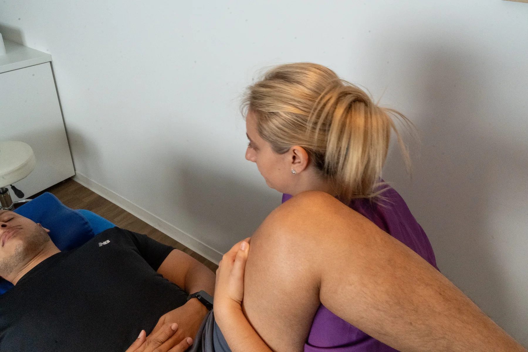 osteopathe-feyzin-alexia-buffat-mobilisation-epaule